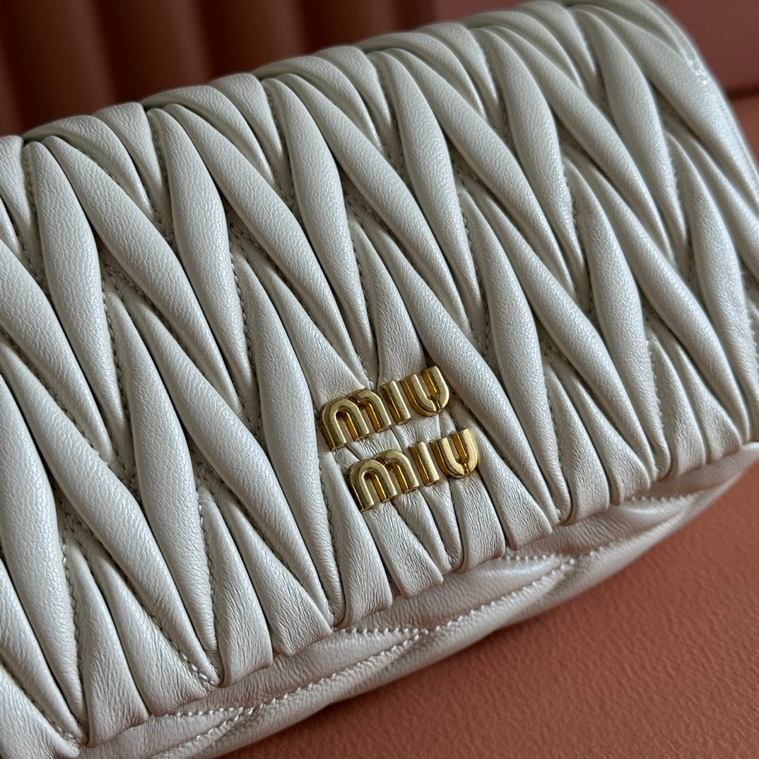 MATELASSÉ NAPPA LEATHER MINI BAG 18 WHITE