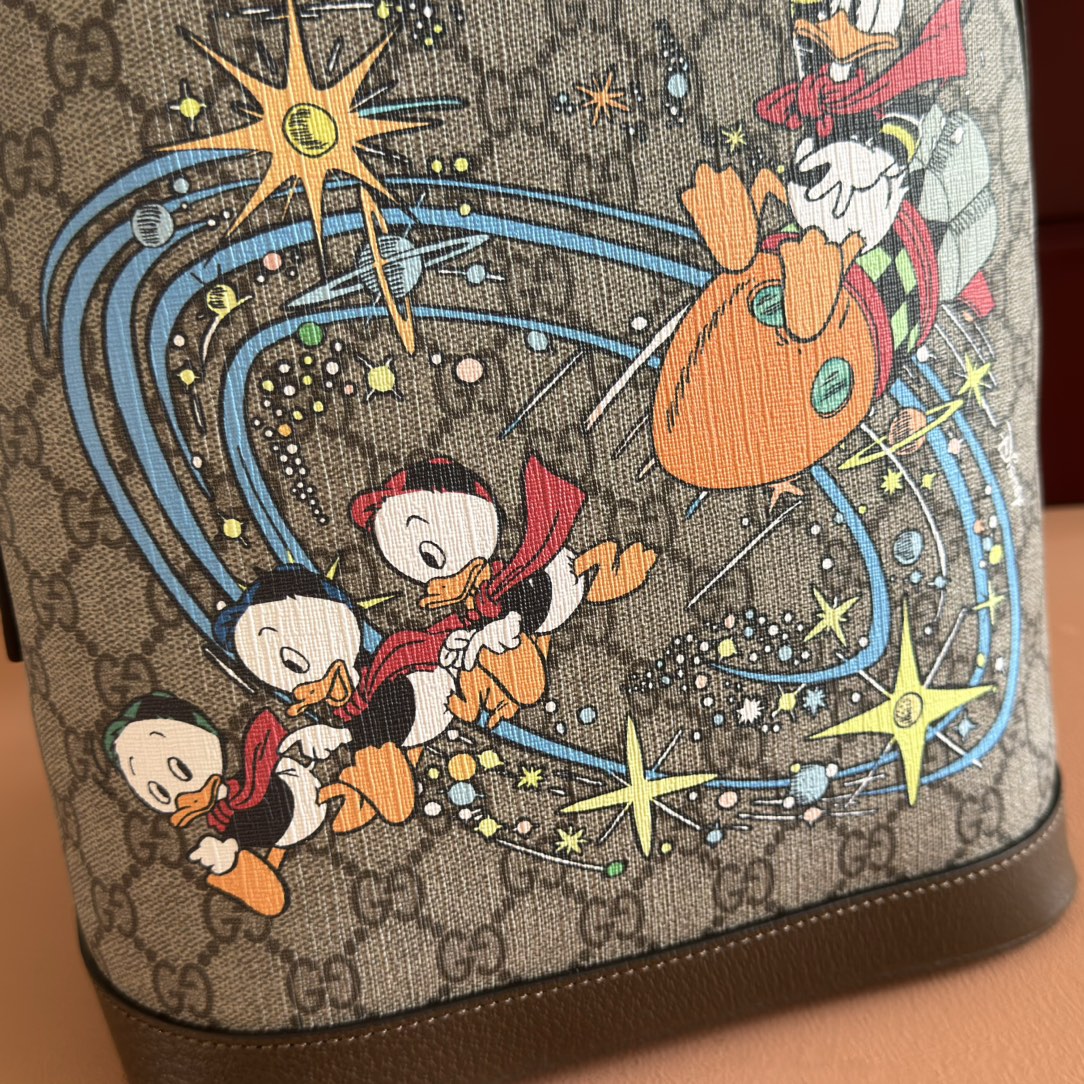 GUCCI DONALD DUCK SMALL BACKPACK 29 BROWN IN CALFSKIN