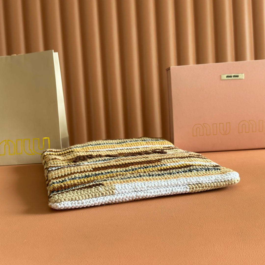 CROCHET TOTE BAG 38 IN NATURAL RAFFIA