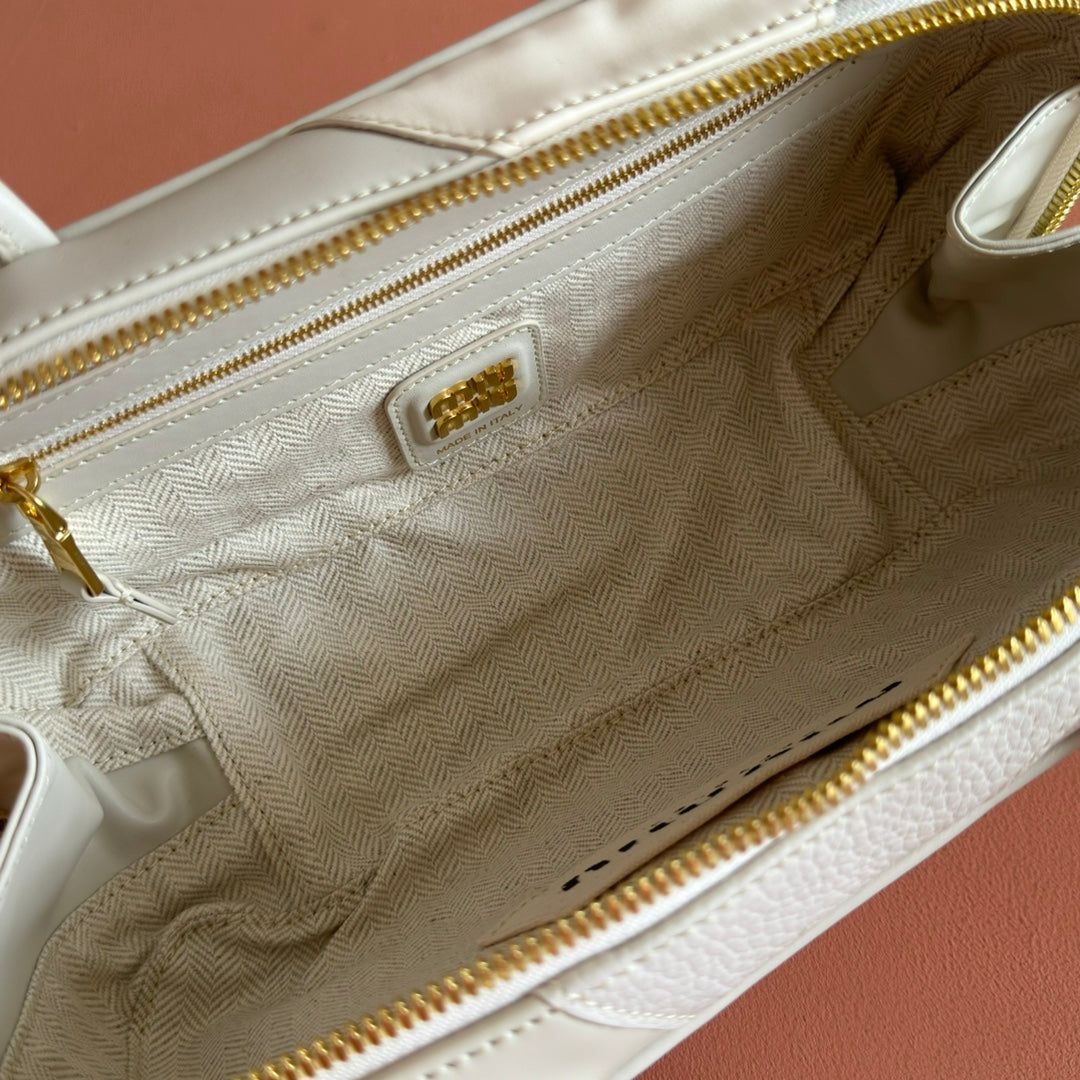 BEAU TOP HANDLE BAG 28 IN CHALK WHITE LEATHER PATCHWORK