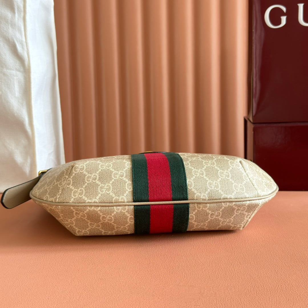 GG 25S EPILOGUE BAG 30 IN BEIGE AND WHITE CALFSKIN