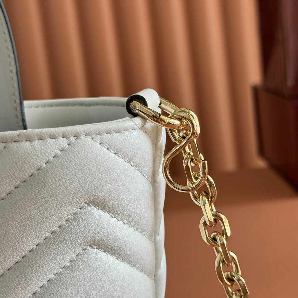 GUCCI 25S SMALL TOTE BAG 29 CM IN WHITE CALFSKIN WITH GOLD HARDWARE