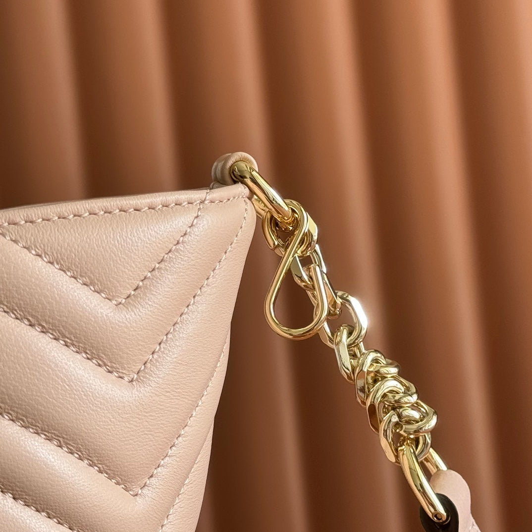 GUCCI 25S SMALL TOTE BAG 39 CM IN NUDE PINK CALFSKIN WITH GOLD HARDWARE