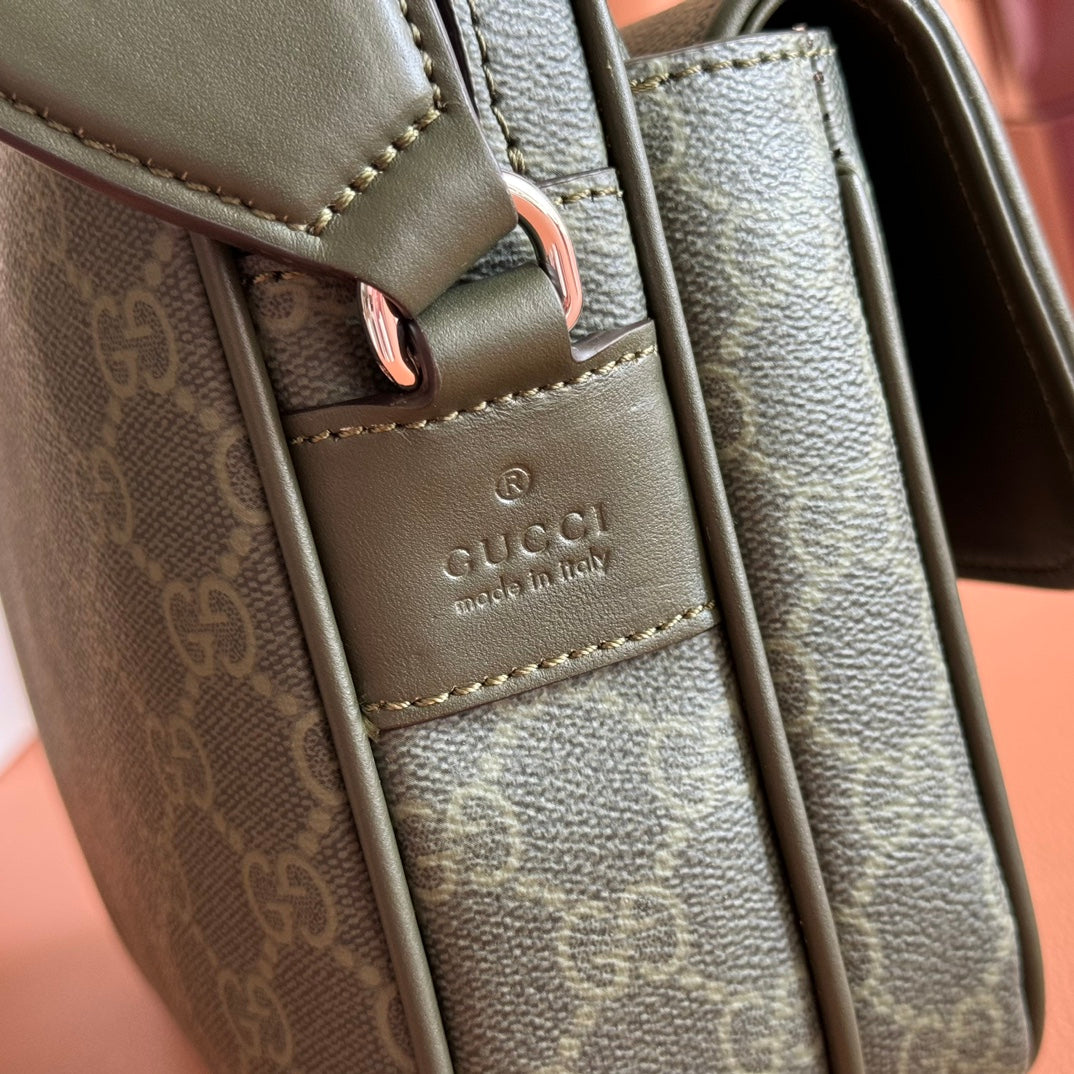 GUCCI 25S SHOULDER CROSSBODY BAG 23 CM IN MOSS GREEN CALFSKIN