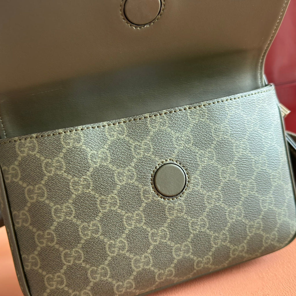 GUCCI 25S SHOULDER CROSSBODY BAG 23 CM IN MOSS GREEN CALFSKIN