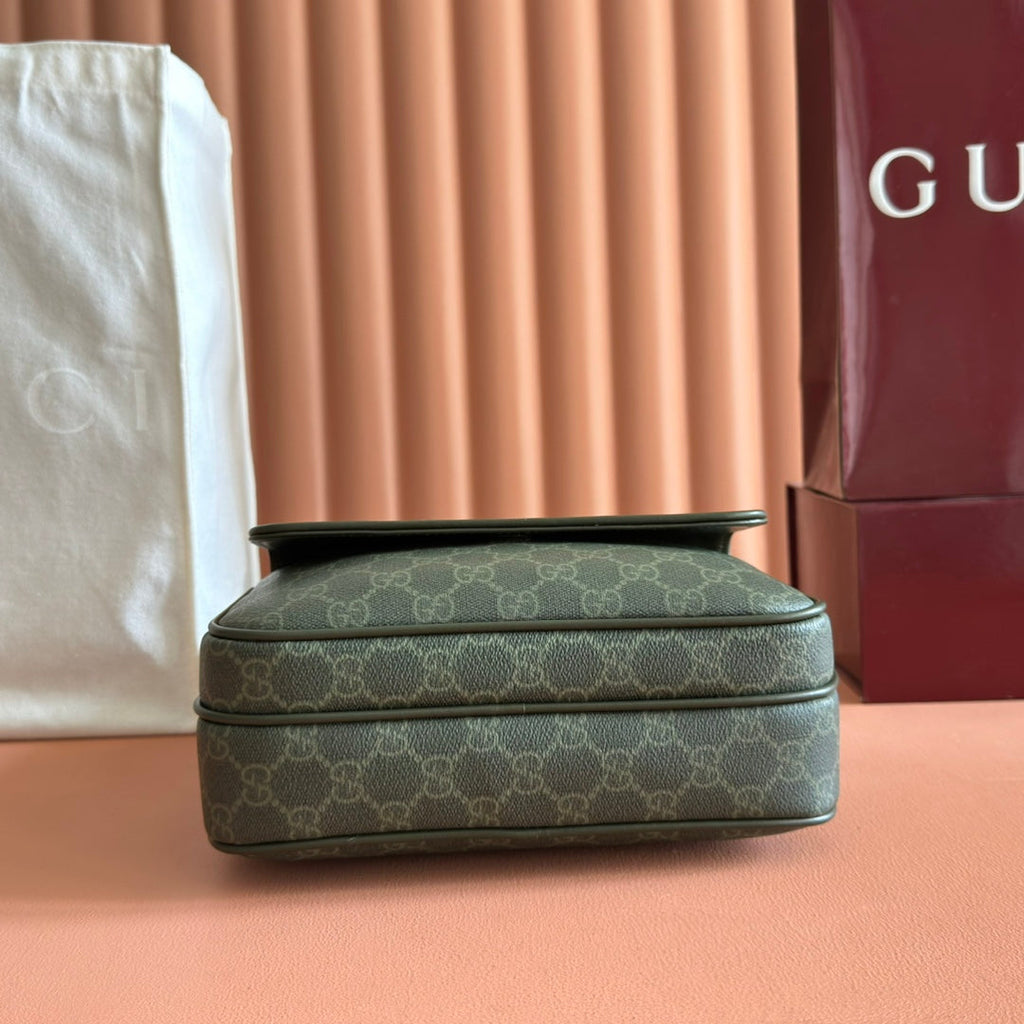 GUCCI 25S SHOULDER CROSSBODY BAG 23 CM IN MOSS GREEN CALFSKIN