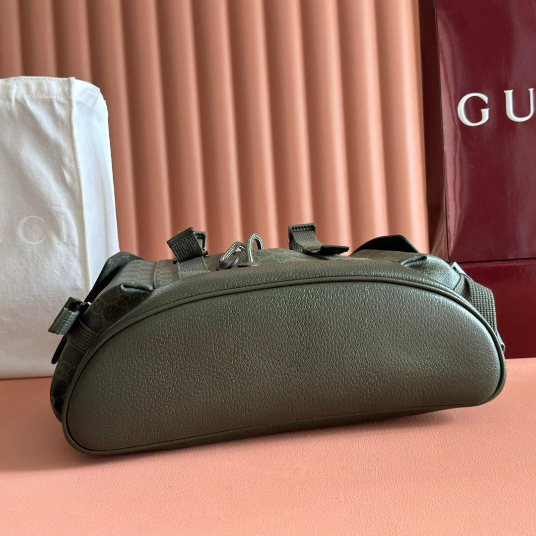 GUCCI 25S BACKPACK 46 CM IN MOSS GREEN CALFSKIN WITH SILVER HARDWARE