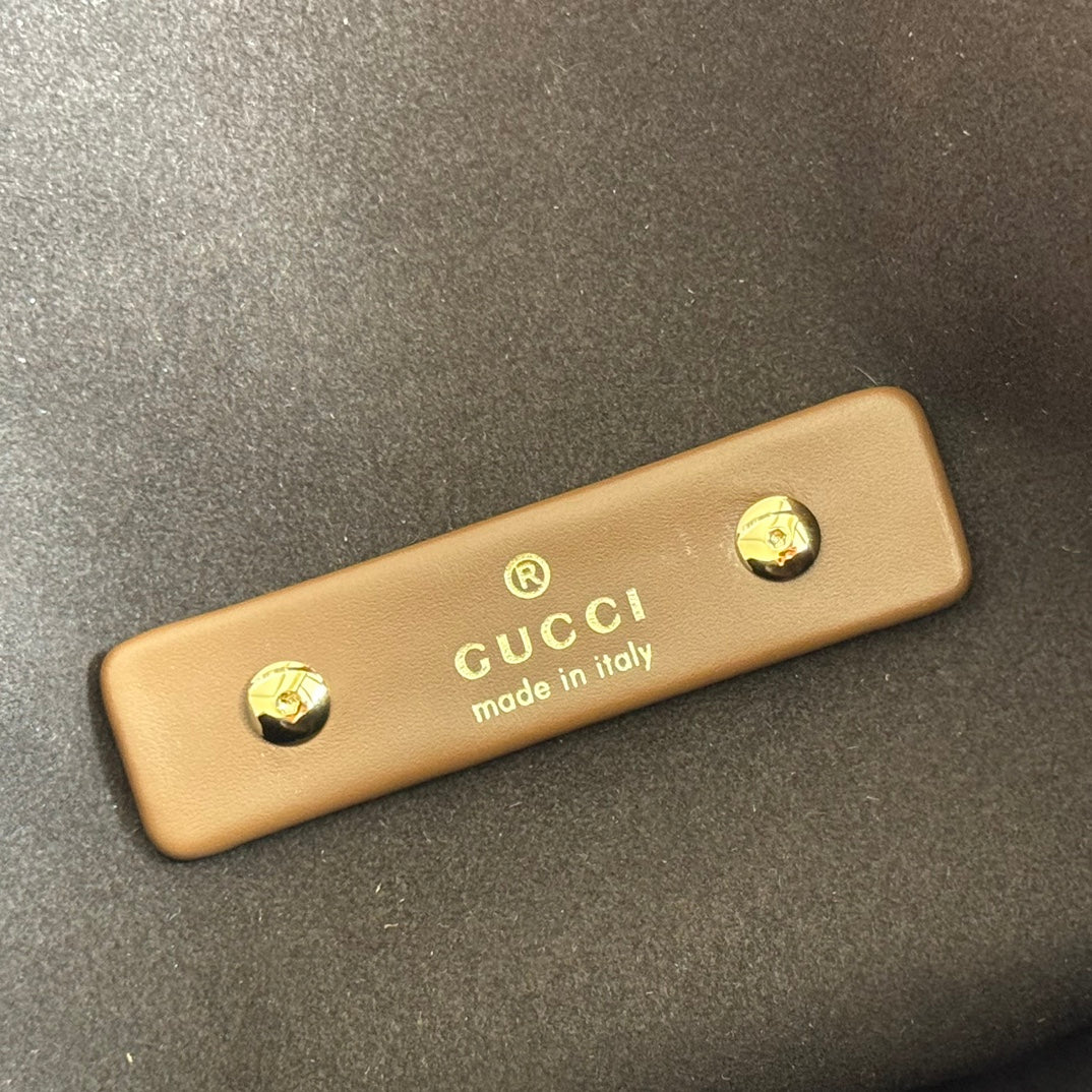 GUCCI 25S HANDBAG 46 CM IN DARK WOOD BROWN SUEDE WITH GOLD HARDWARE