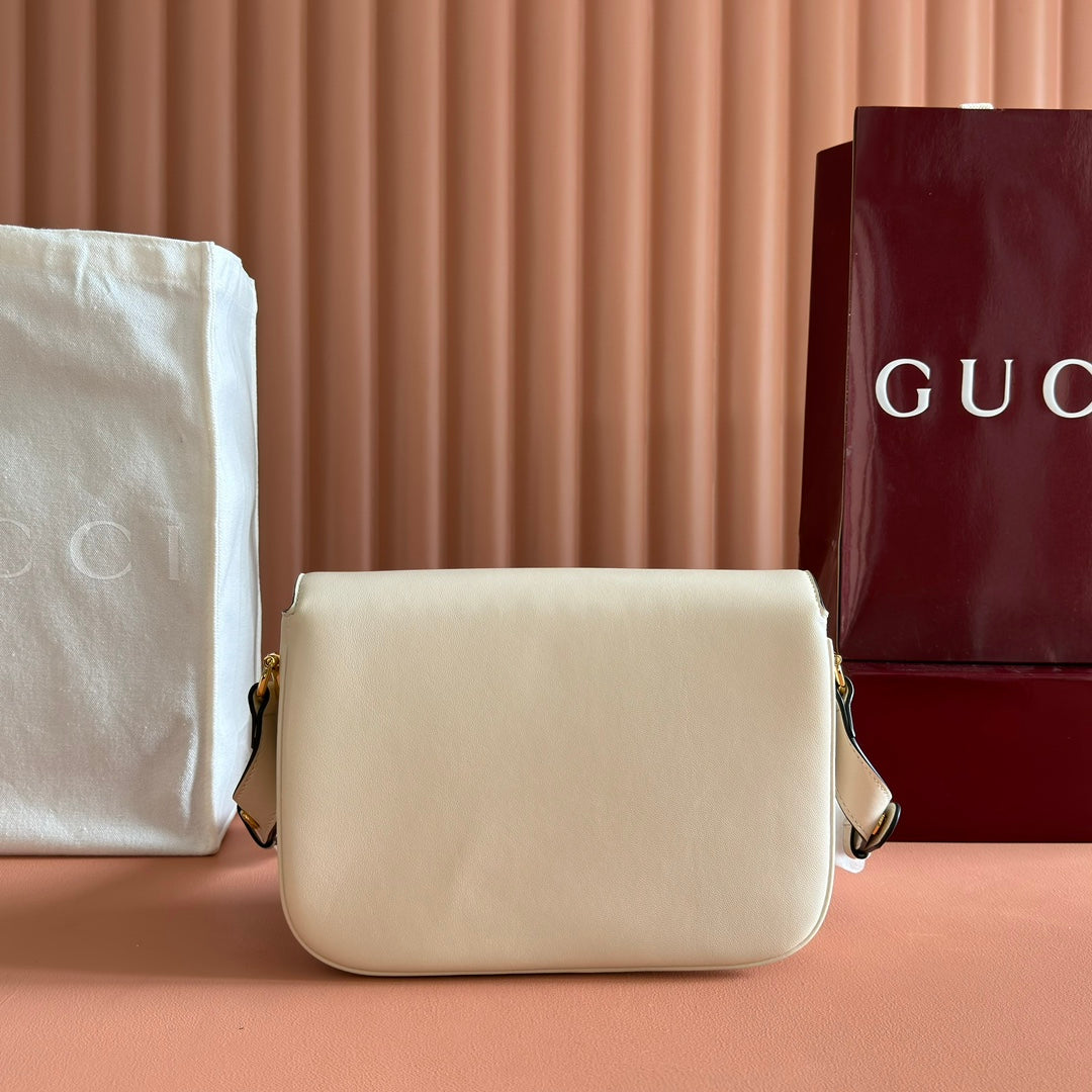 GUCCI 25S HORSEBIT 1955 MINI BAG 26 CM IN LIGHT BEIGE CALFSKIN WITH GOLD HARDWARE