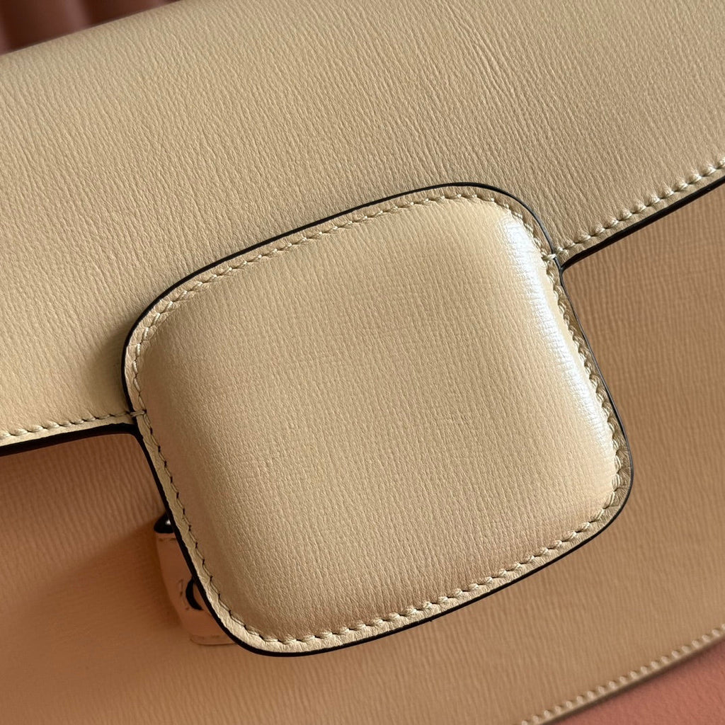 GUCCI 25S HORSEBIT 1955 MINI BAG 35 CM IN LIGHT WARM BEIGE CALFSKIN WITH GOLD HARDWARE