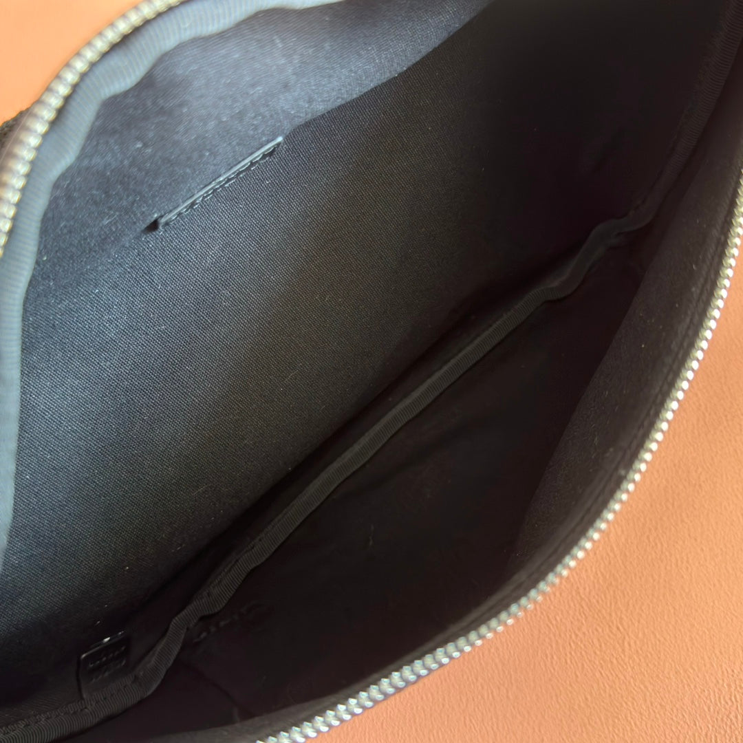 GUCCI 25S BELT BAG 39 CM IN NEON GREEN CALFSKIN