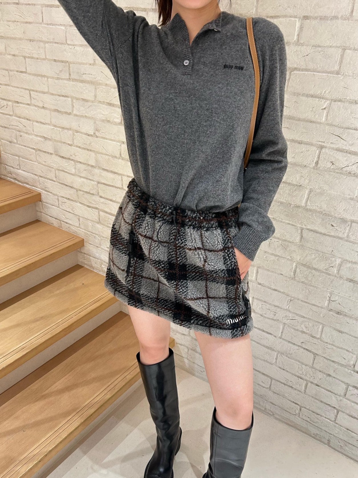 MIUMIU PLAID MINI SKIRT STYLE 654