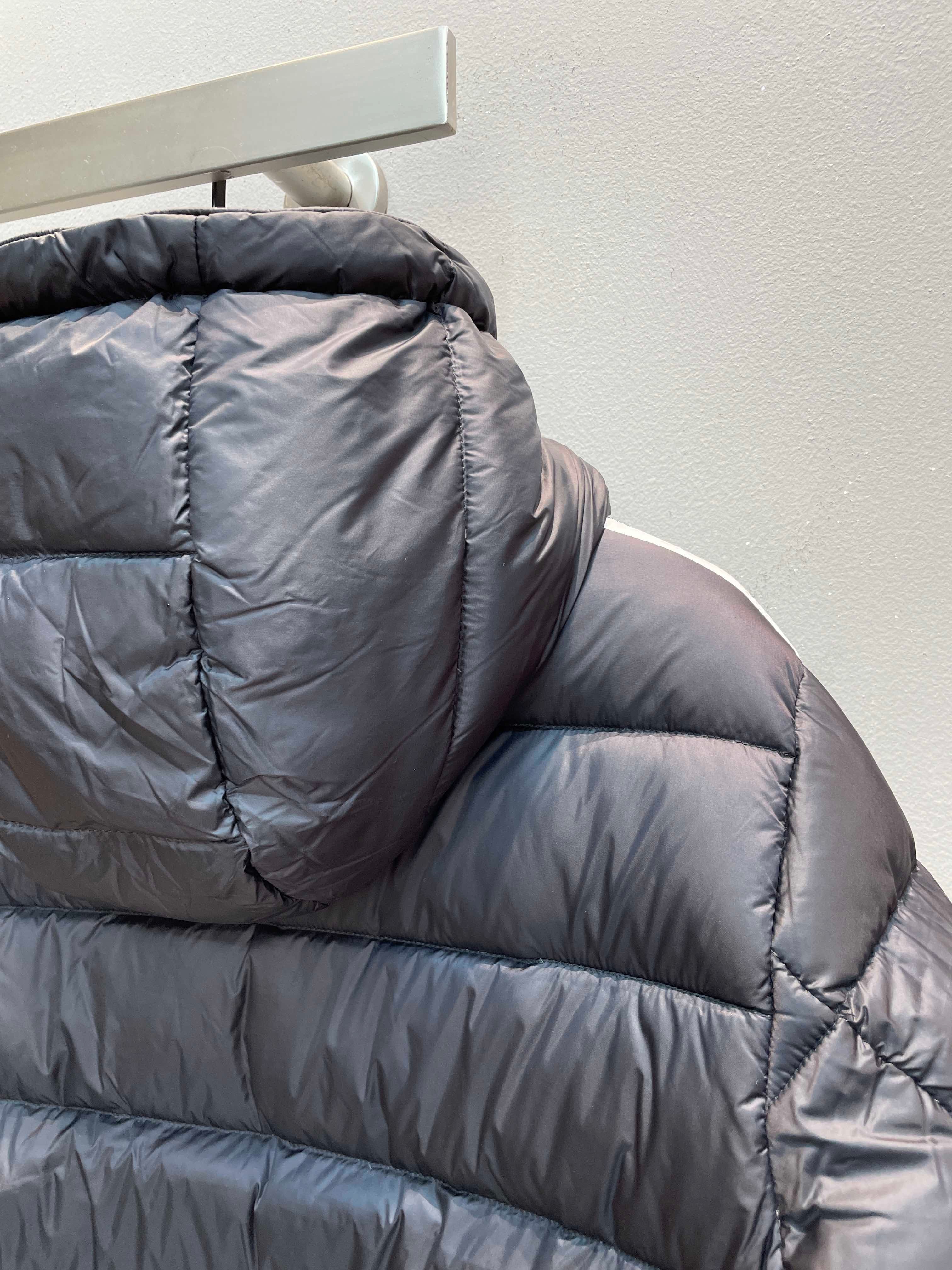 MONCLER JACKET STYLE 188