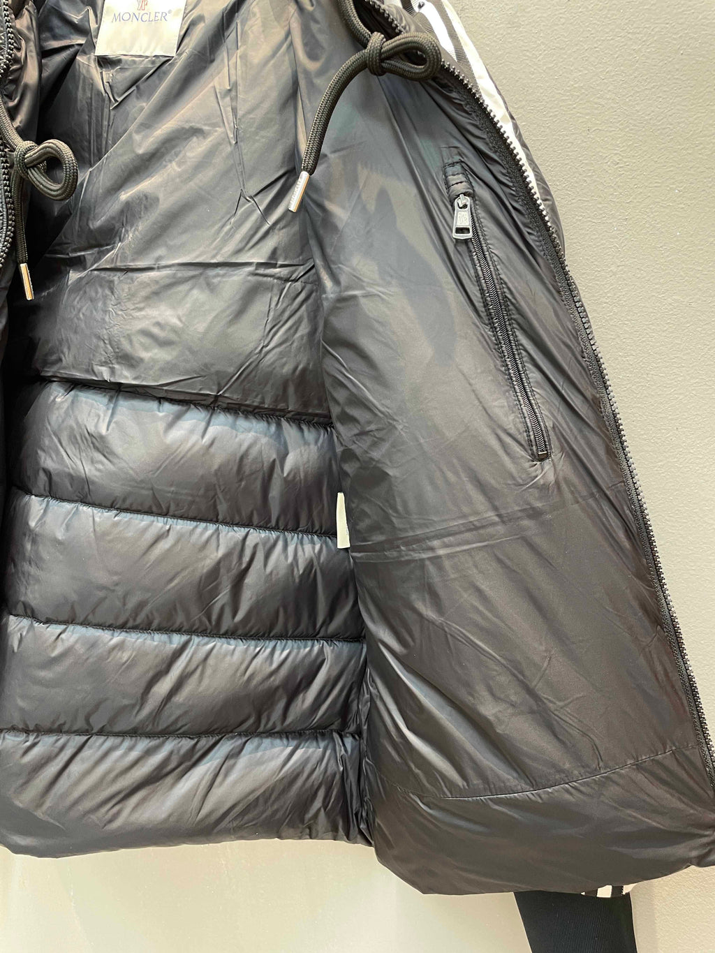 MONCLER JACKET STYLE 188