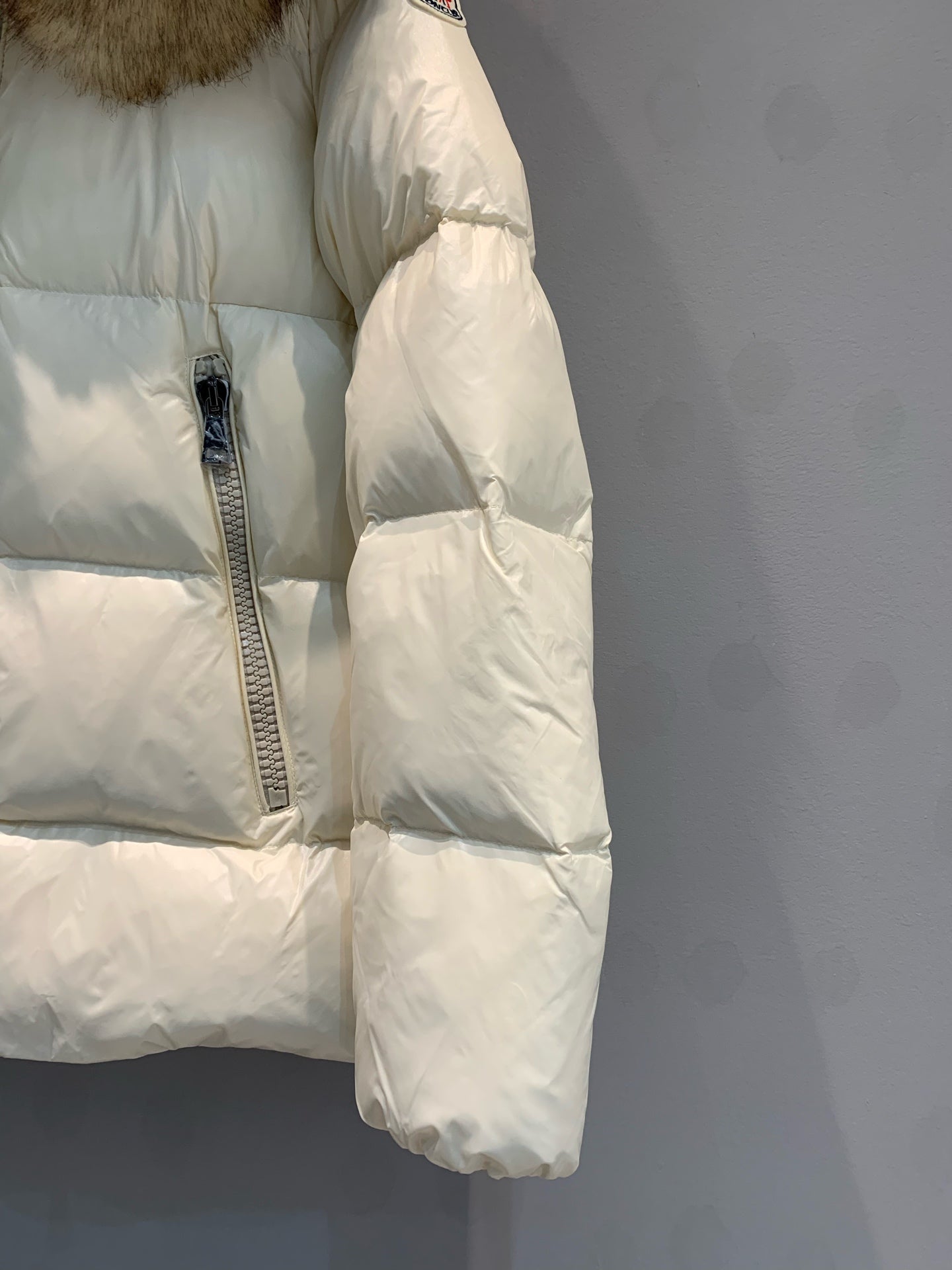 MONCLER JACKET STYLE 190