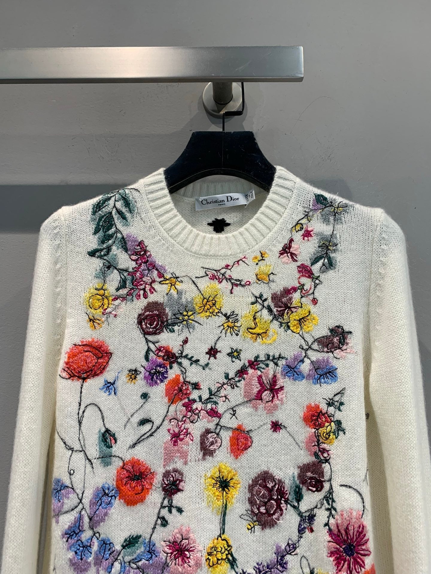 DIOR 25S FLORAL EMBROIDERED CASHMERE SWEATER 533