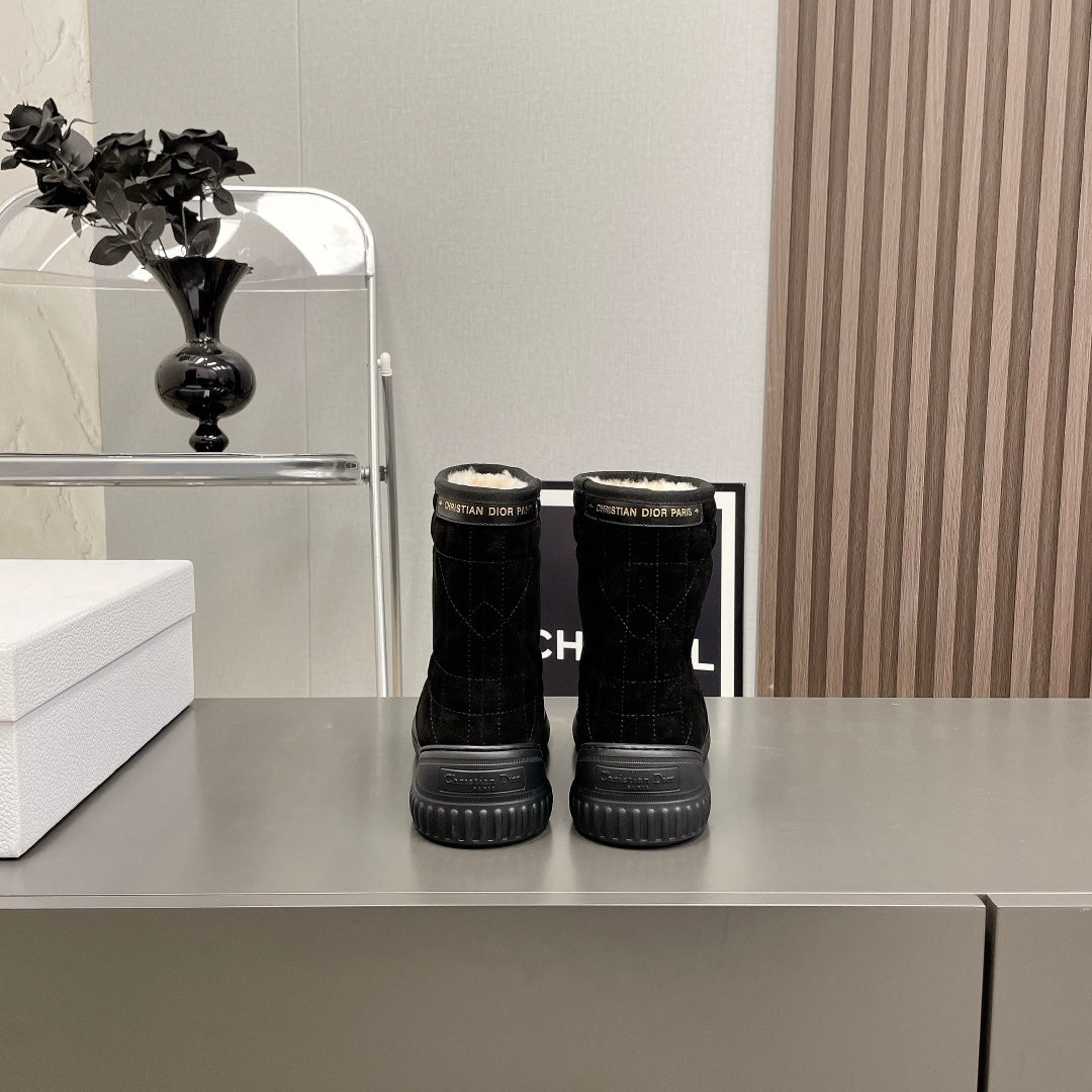 FROST ANKLE BOOT BLACK CANNAGE SUEDE