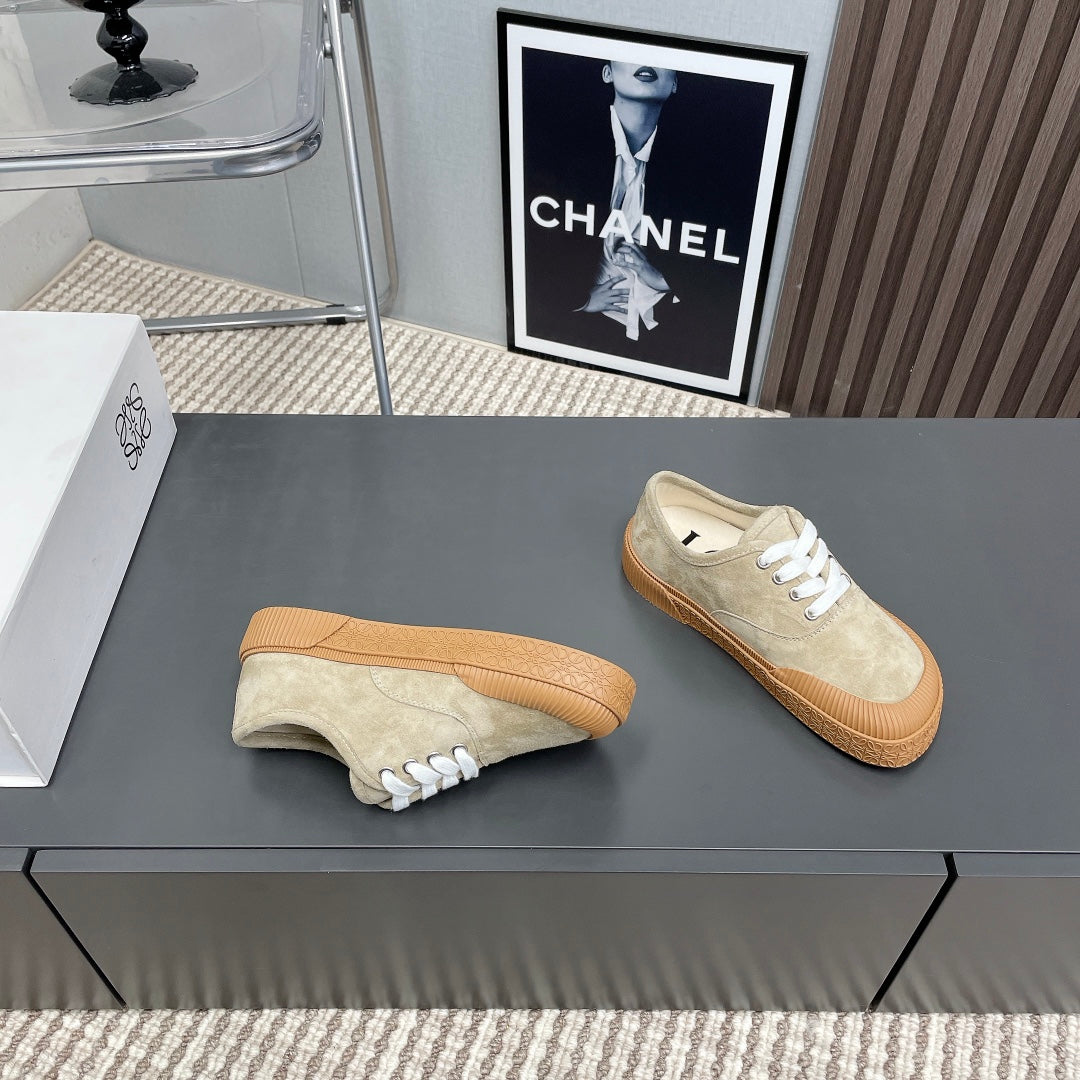 TERRA VULCA LACE-UP SNEAKER IN SAND BROWN SUEDE