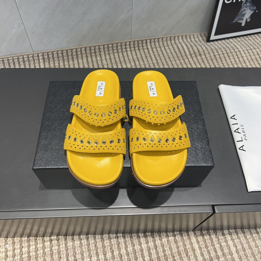 ALAIA DOUBLE-STRAP SANDALS 25S IN YELLOW CALFSKIN