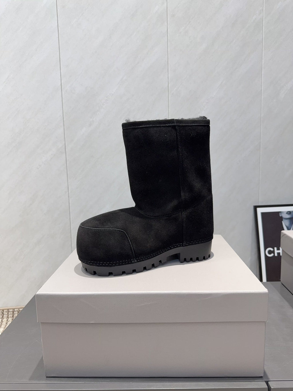 BALENCIAGA 25S LOW ANKLE BOOTS PLATFORM HEEL IN BLACK SUEDE STYLE 9