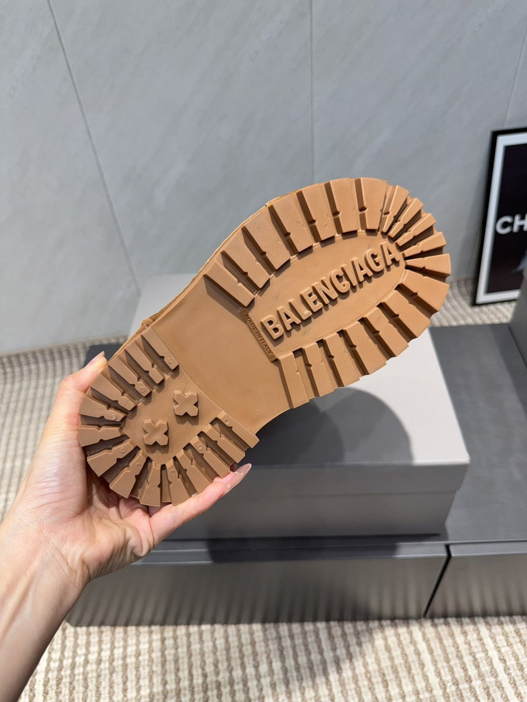 BALENCIAGA 25S LOW ANKLE BOOTS PLATFORM HEEL IN BROWN SUEDE STYLE 7