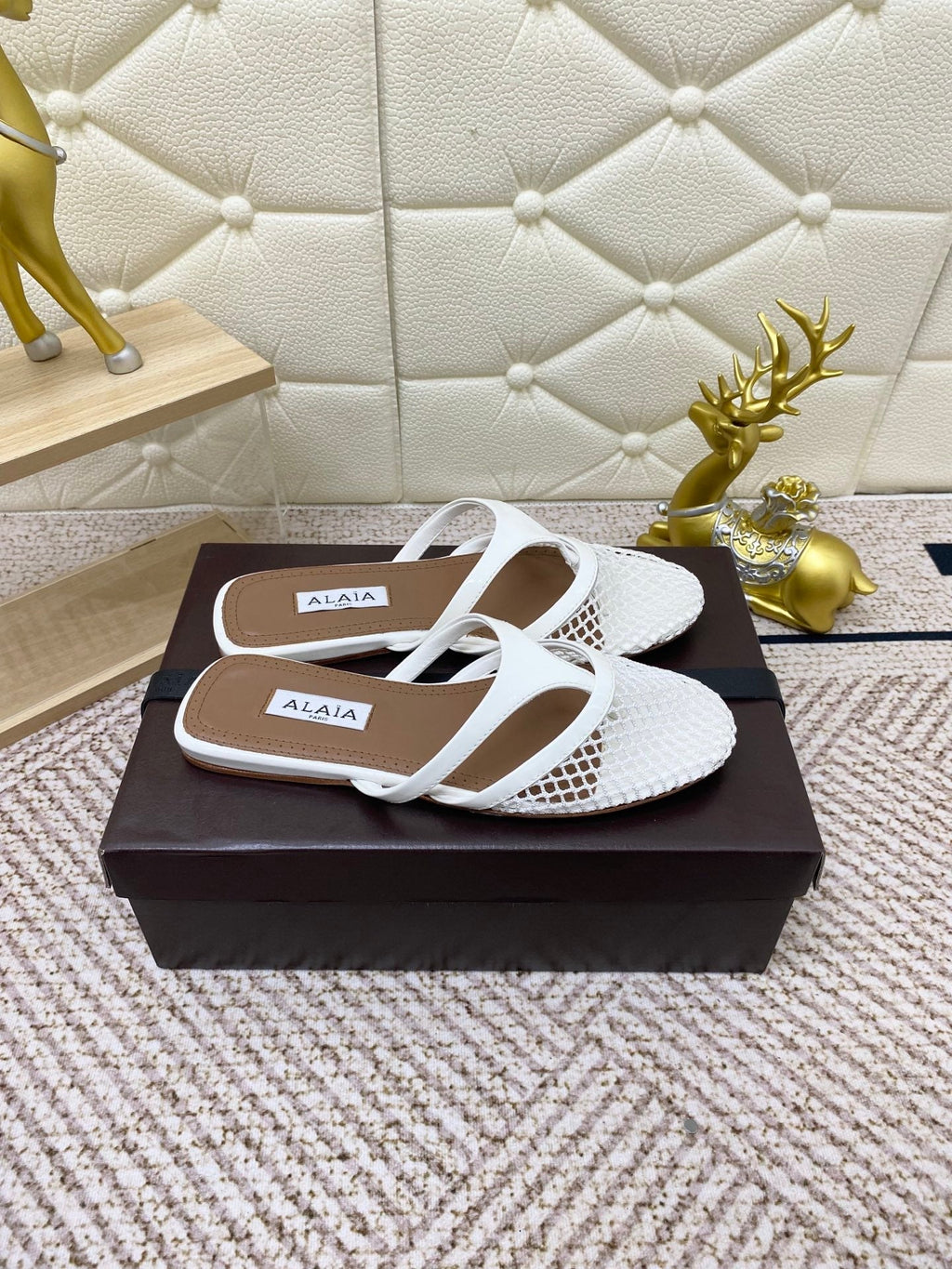 ALAIA BREATHABLE FLAT-TOE MULES 25S IN WHITE CALFSKIN