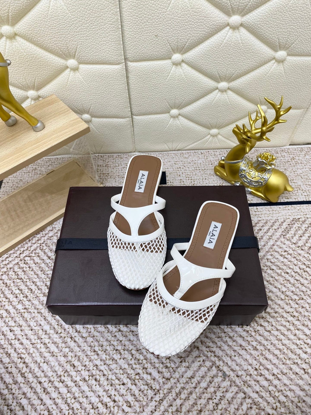 ALAIA BREATHABLE FLAT-TOE MULES 25S IN WHITE CALFSKIN