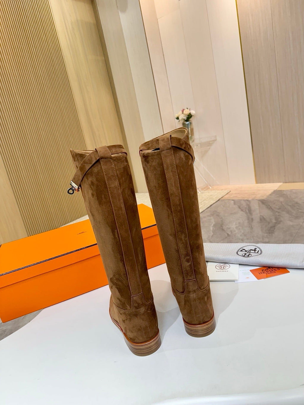 HM 25S JUMPING KNEE-HIGH BOOTS IN BROWN SUEDE WITH SILVER HARDWARE