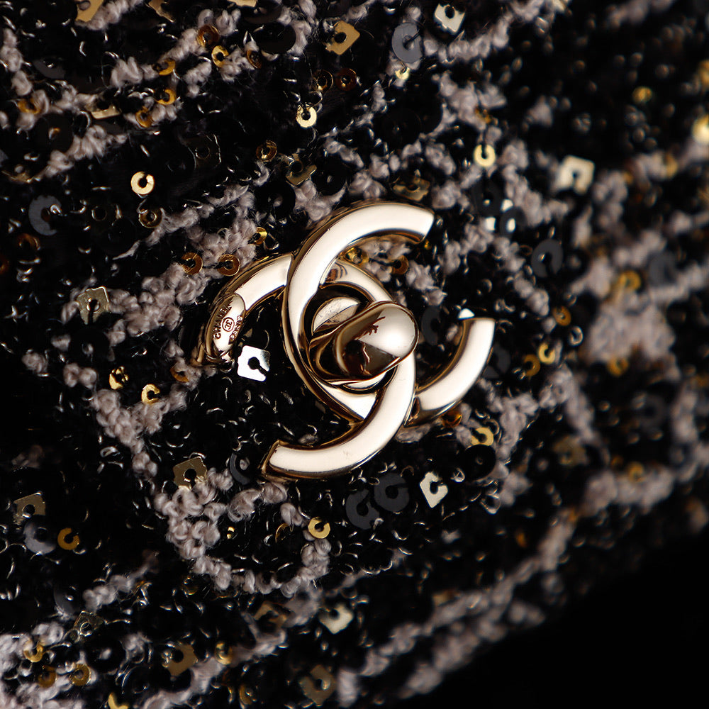 CHANEL 25S FLAP BAG 21 CM IN BLACK SEQUINED TWEED WITH GOLD HARDWARE