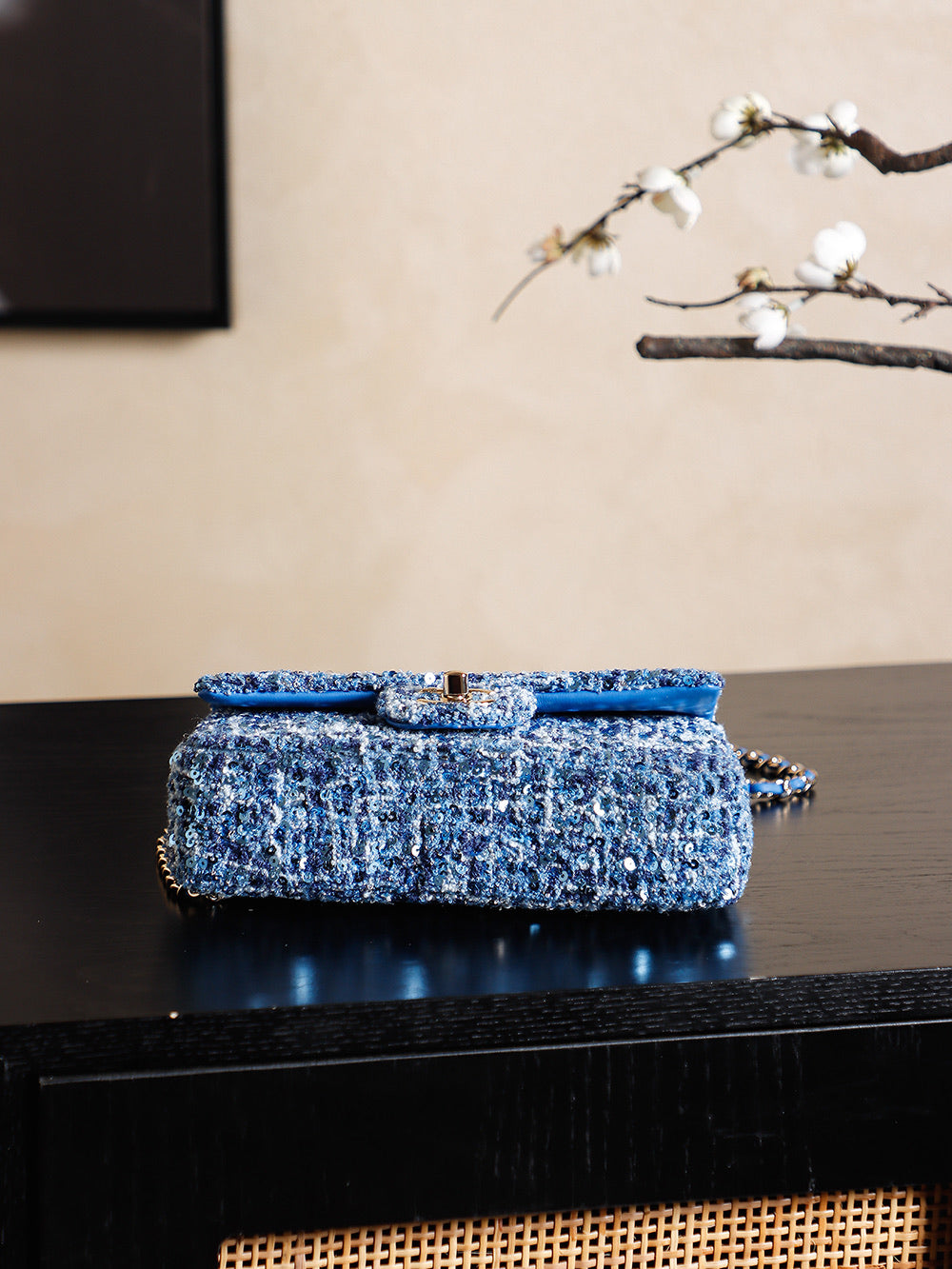 CHANEL 25S FLAP BAG 21 CM IN BLUE SEQUINED TWEED WITH GOLD HARDWARE
