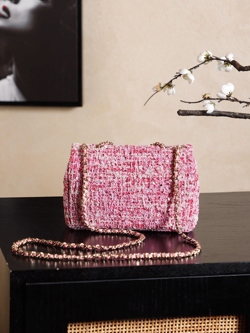 CHANEL 25S FLAP BAG 21 CM IN PINK SEQUINED TWEED WITH GOLD HARDWARE