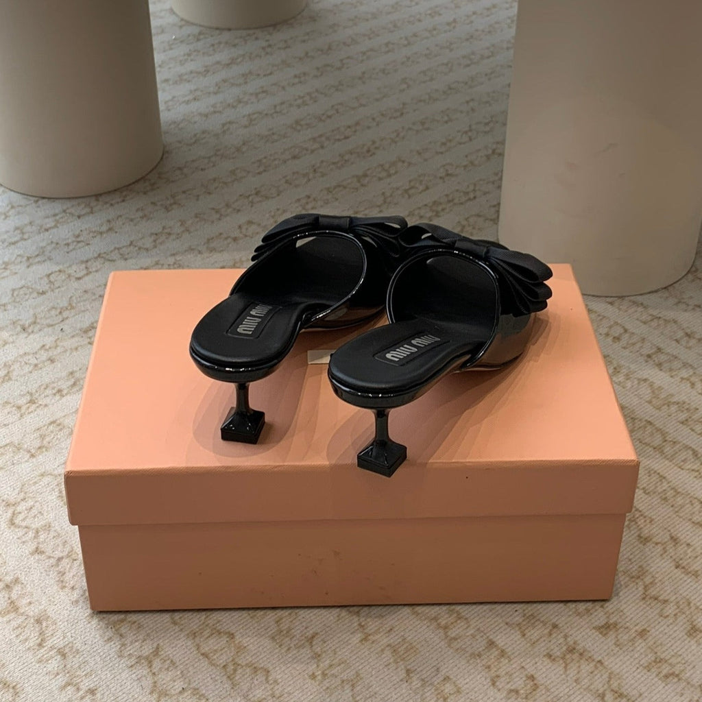 Black Mid - Heels With Black Bow Calfskin