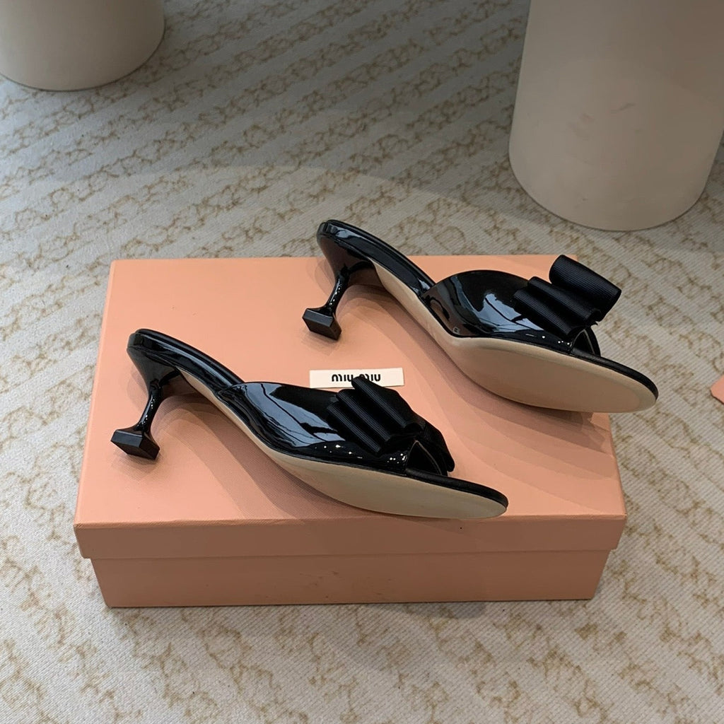 Black Mid - Heels With Black Bow Calfskin