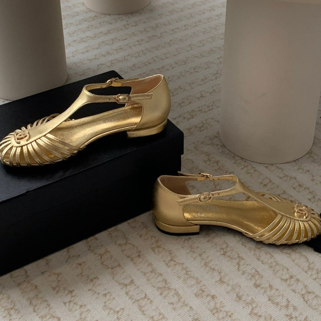 Summer New Hollow Roman Sandals Gold Sheepskin