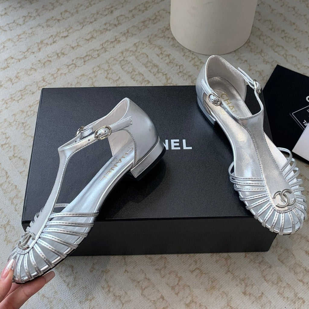 Summer New Hollow Roman Sandals Silver Sheepskin