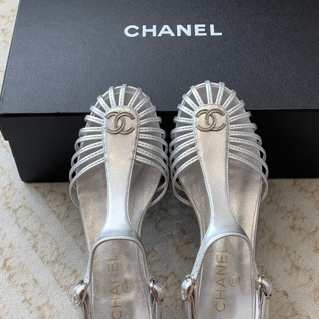 Summer New Hollow Roman Sandals Silver Sheepskin