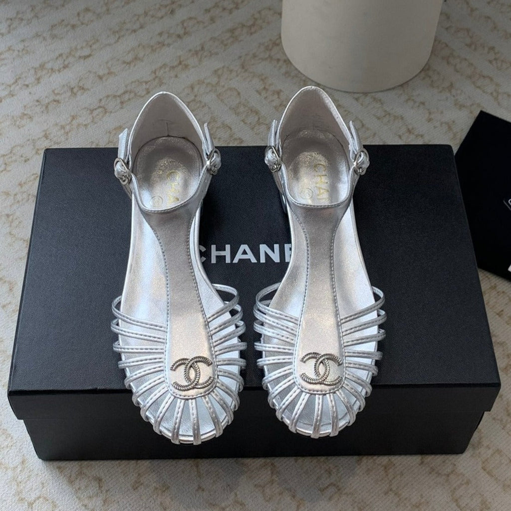 Summer New Hollow Roman Sandals Silver Sheepskin