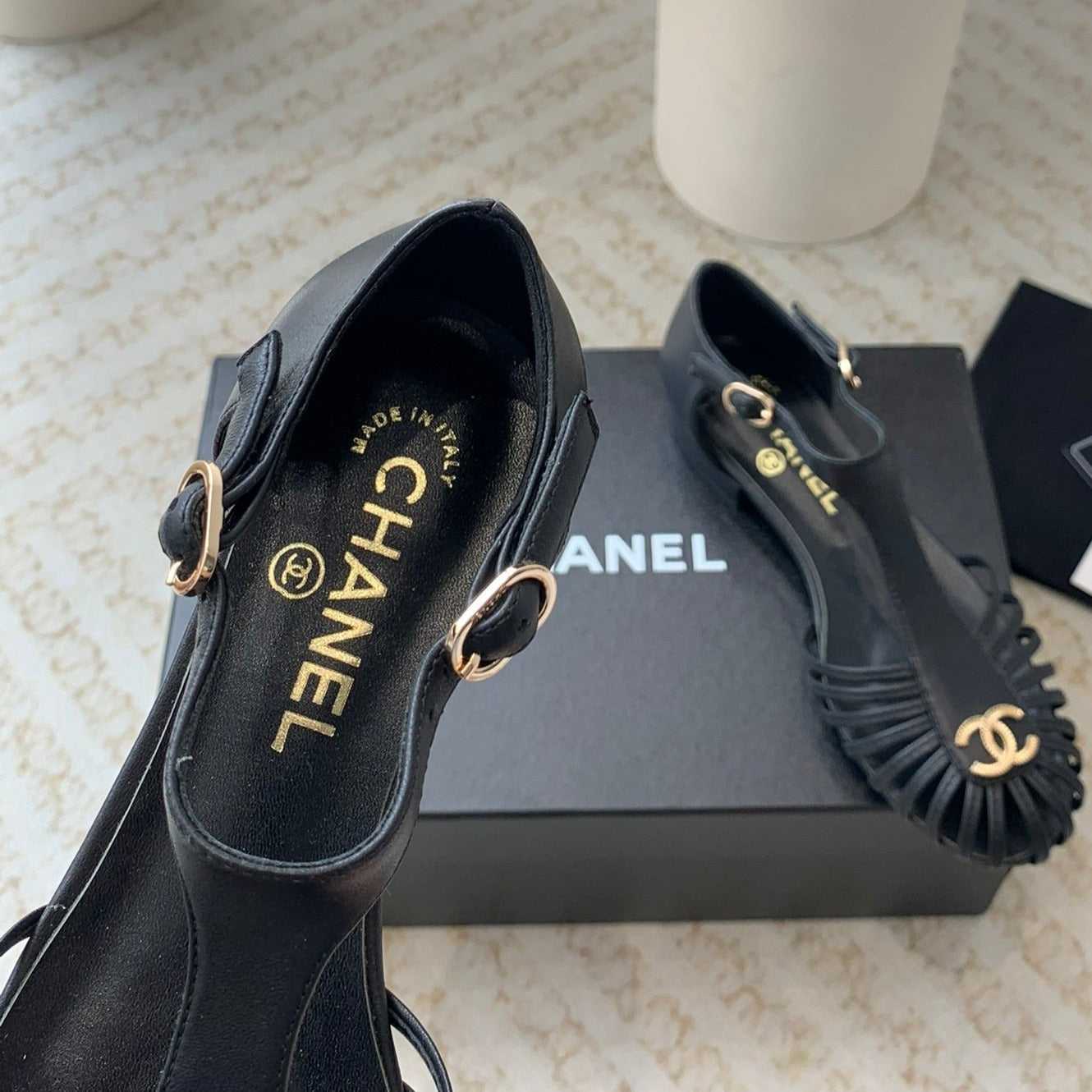 Summer New Hollow Roman Sandals Black Sheepskin