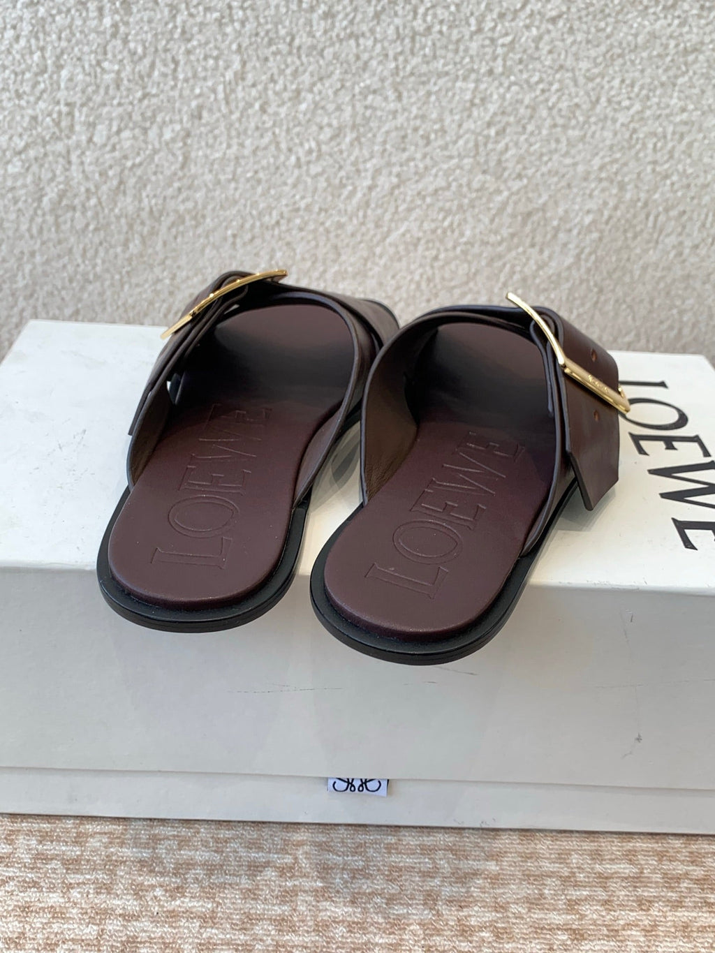 PETAL BELT FLAT SANDAL IN RUSSET BROWN CALFSKIN