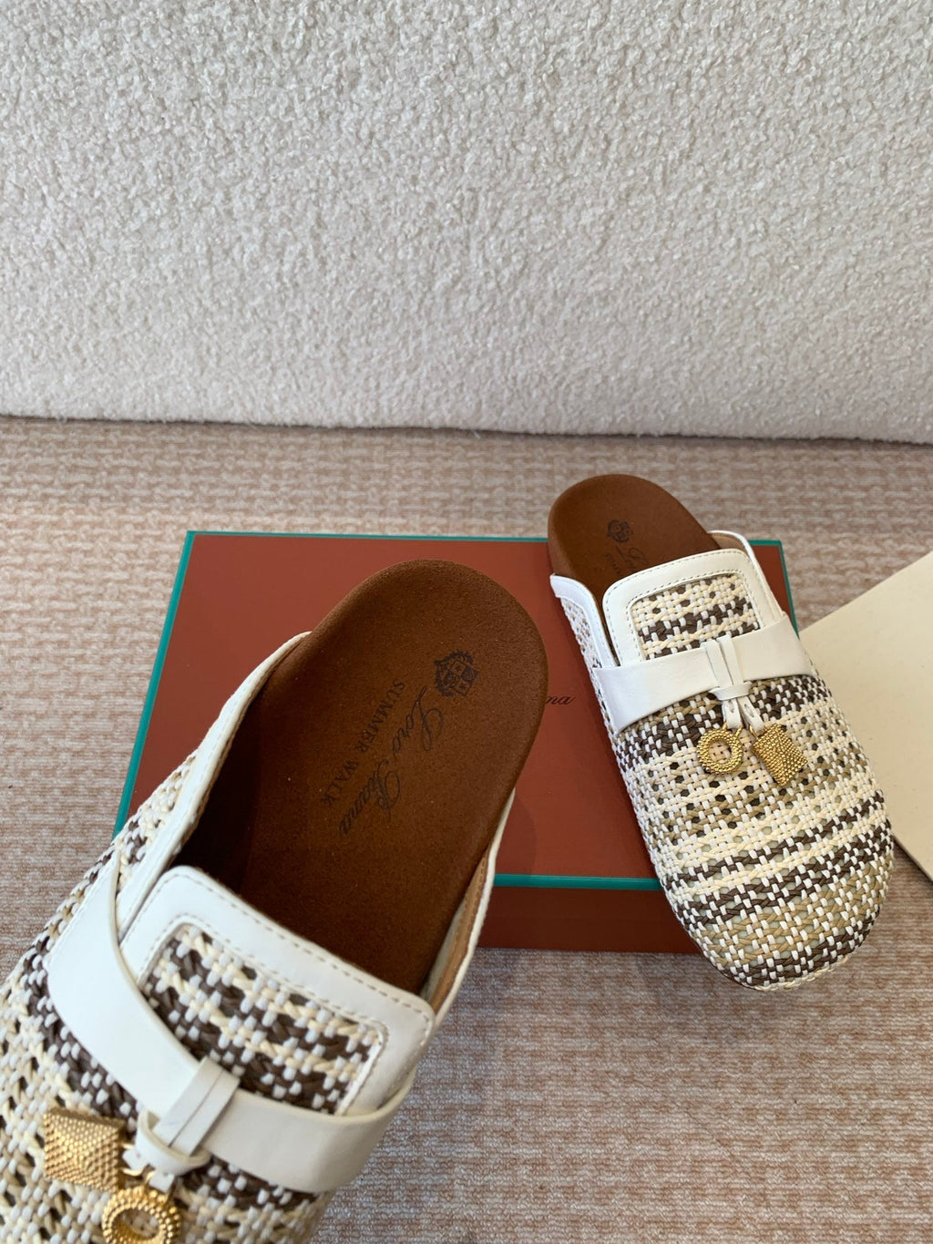 BUBBLE IN MULTICOLOR RAFFIA MIX WHITE LAMBSKIN GOLD HARDWARE