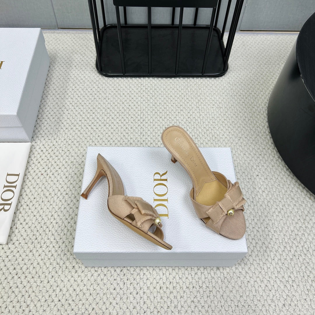 HIGH ADIORABLE MULE IN BISQUE BEIGE FABRIC