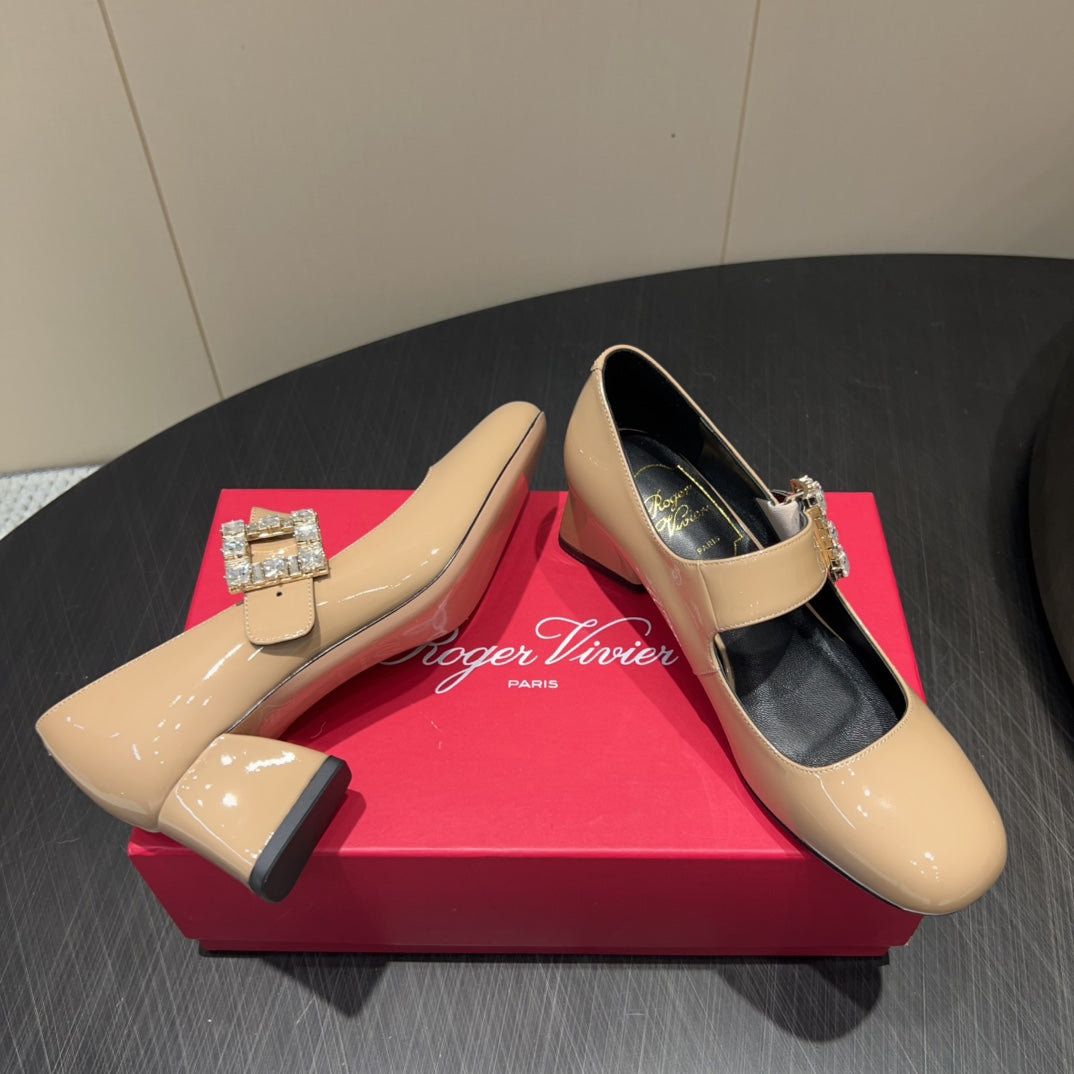 ROGER VIVIER 25S TRÈS VIVIER 50MM IN BEIGE CALFSKIN WITH RHINESTONE BUCKLE