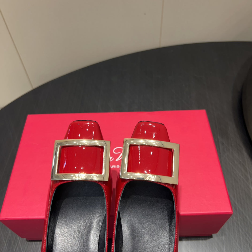 ROGER VIVIER 25S BELLE VIVIER PUMPS 45MM IN CRIMSON RED CALFSKIN GOLD BUCKLE