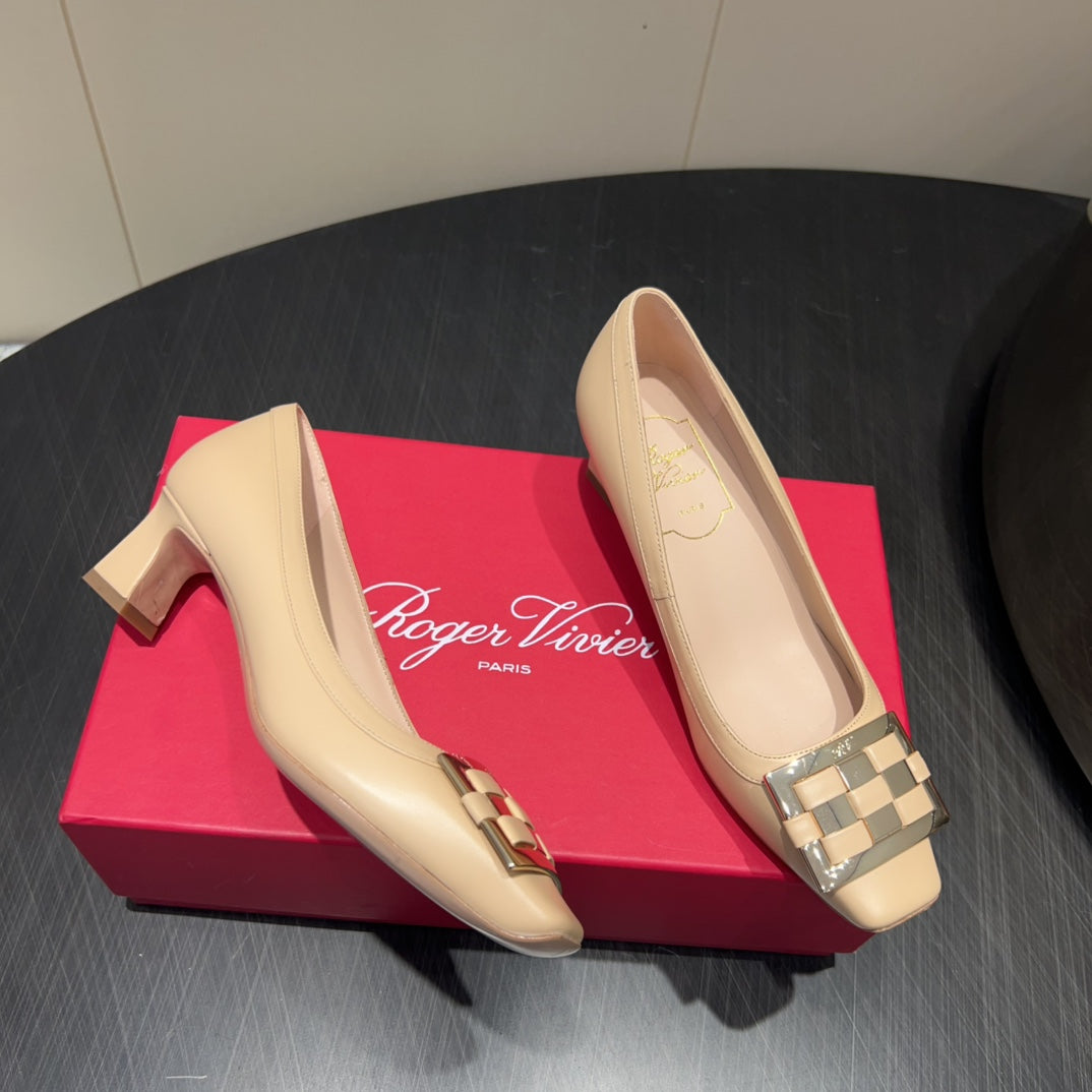 ROGER VIVIER 25S TROMPETTE SQUARE TOE HIGH HEELS 45MM IN NUDE SHINY CALFSKIN
