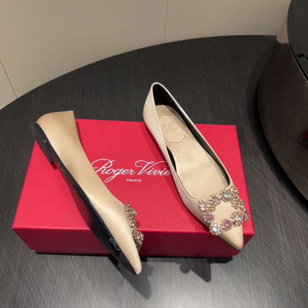 ROGER VIVIER 25S GRETE BALLET FLATS IN NUDE SILK WITH EMBELLISHED CRYSTALS