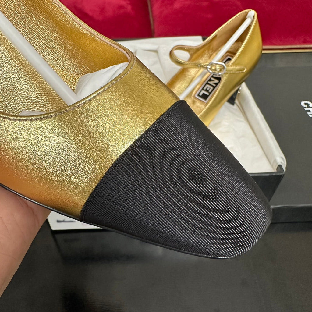 HIGH MARY JANE IN GOLDEN CALFSKIN AND BLACK SATIN