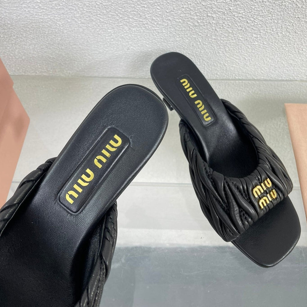 Women's Mid - Heel Black Leather Stylized