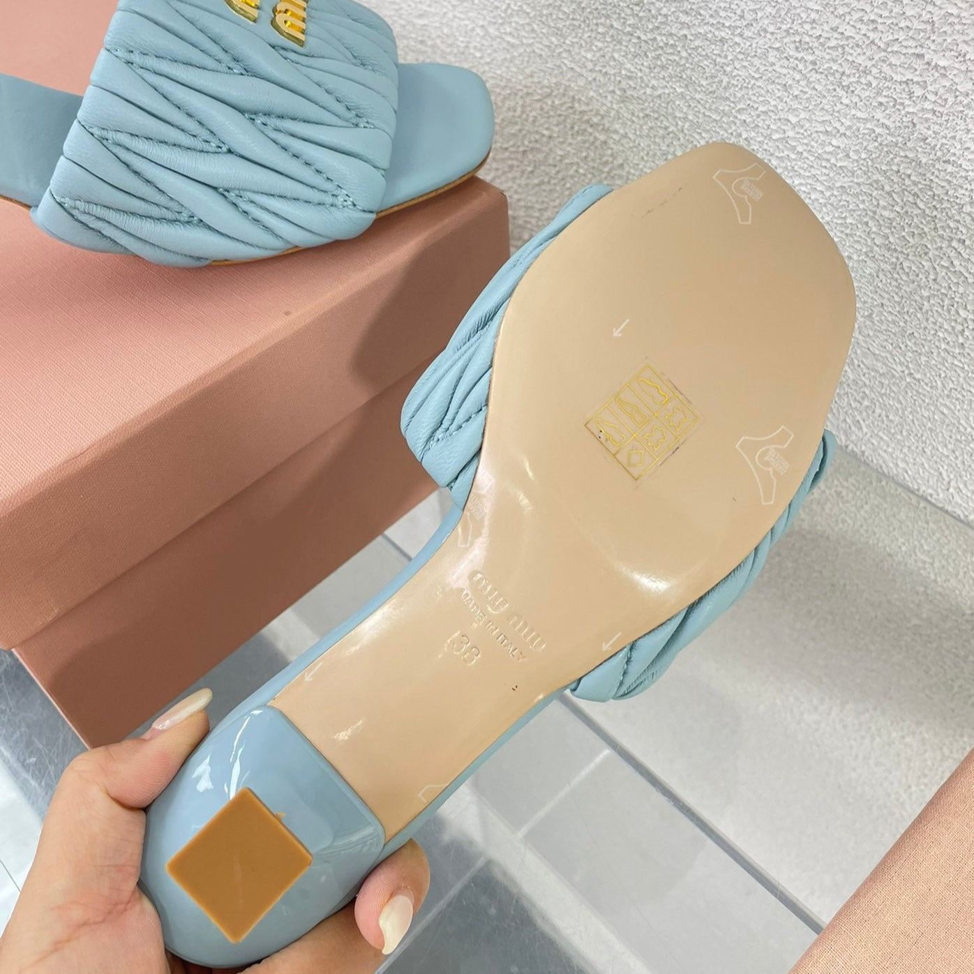 Women's Mid - Heel Baby Blue Leather