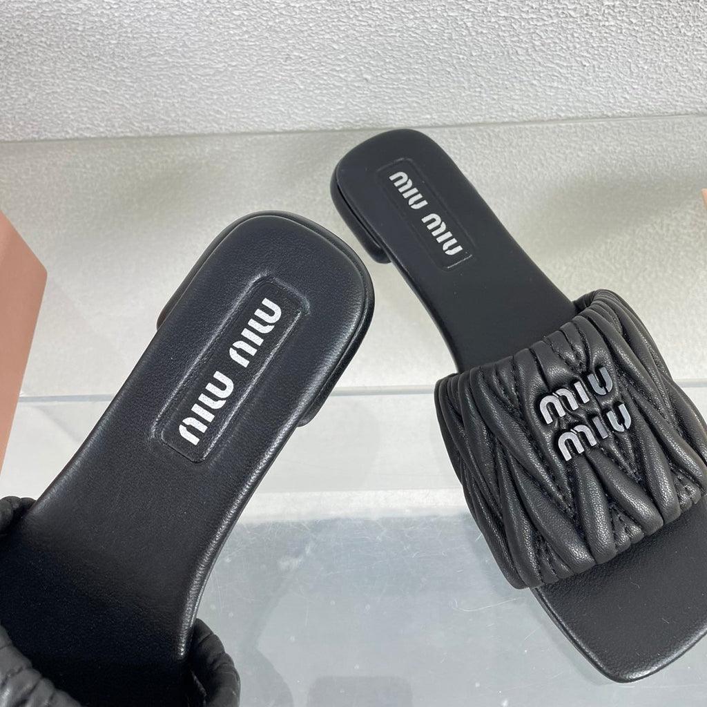 Women's Black Leather Slippers