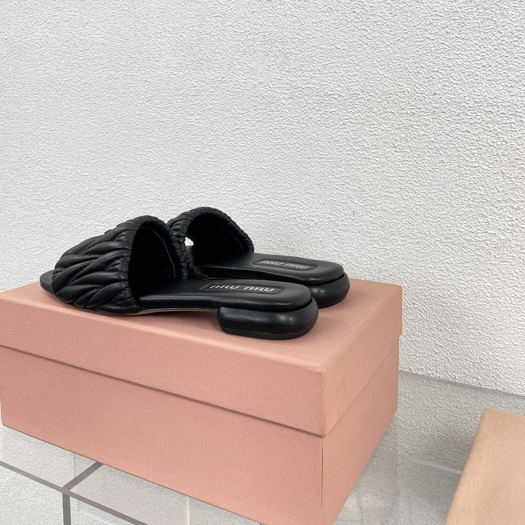 Women's Black Leather Slippers